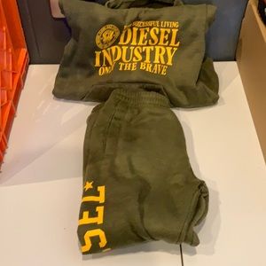 Boys Diesel sweat suit